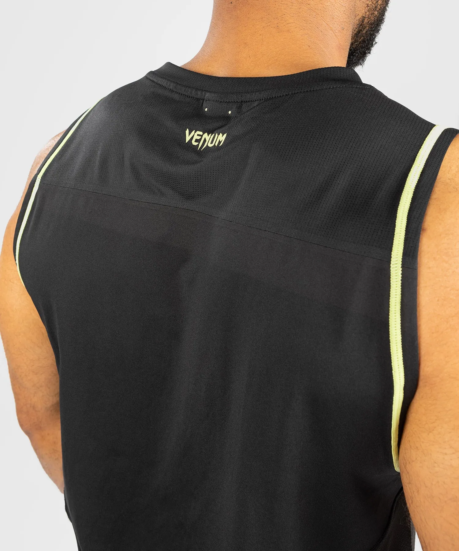 Débardeur Dry-Tech pour hommes Venum Fusion 2.0 - Noir/Jaune