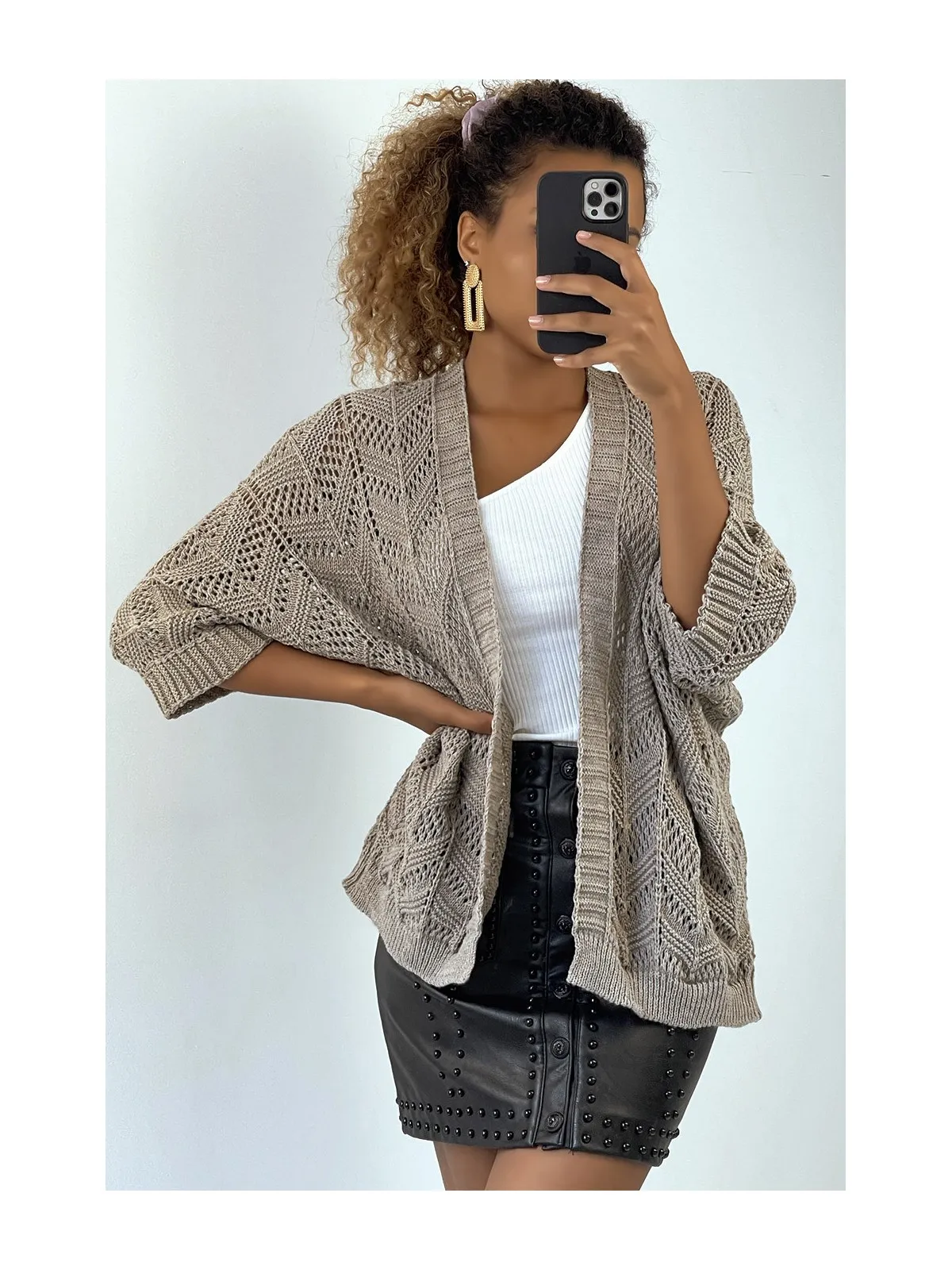 Gilet taupe très tendance et agréable à porter