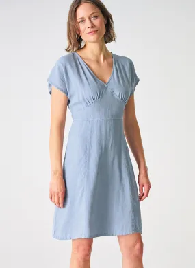 Robe d'été avec fronces poitrine