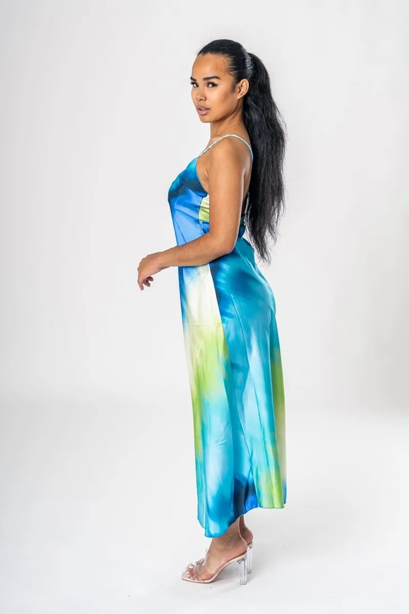 Robe longue satinée dégradé bleu